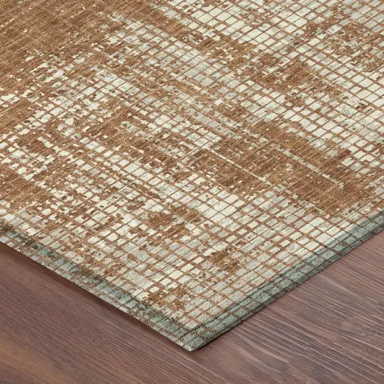 8' Orange And Beige Round Abstract Washable Indoor Outdoor Area Rug Photo 3