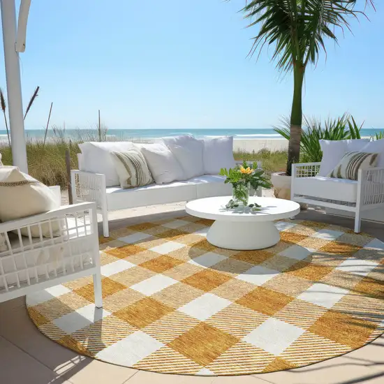 8' Orange And Beige Round Plaid Washable Indoor Outdoor Area Rug Photo 7