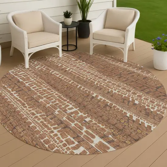 8' Orange And Chocolate Round Abstract Washable Indoor Outdoor Area Rug Photo 4