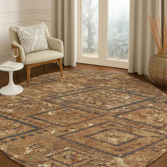 8' Orange And Gold Round Geometric Washable Indoor Outdoor Area Rug Photo 5