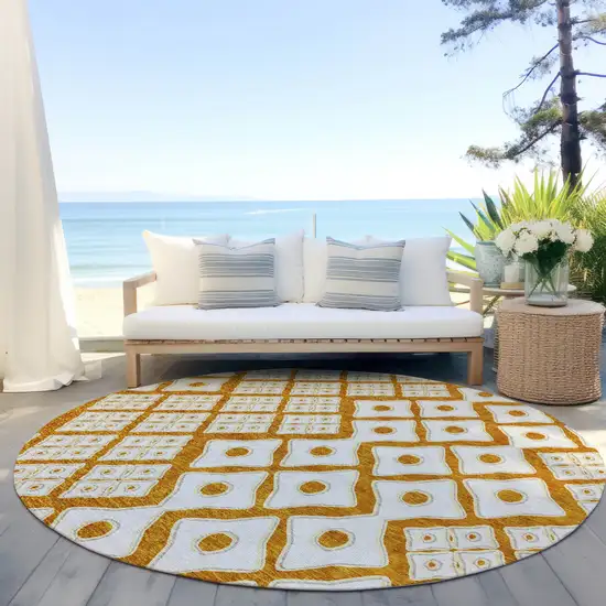 8' Orange And Ivory Round Geometric Washable Indoor Outdoor Area Rug Photo 7