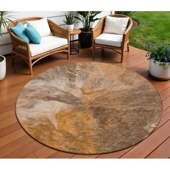 8' Orange Copper And Terra Cotta Round Abstract Washable Indoor Outdoor Area Rug Photo 1