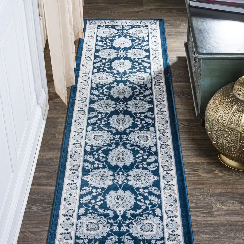 8' Oriental Runner Rug Photo 4
