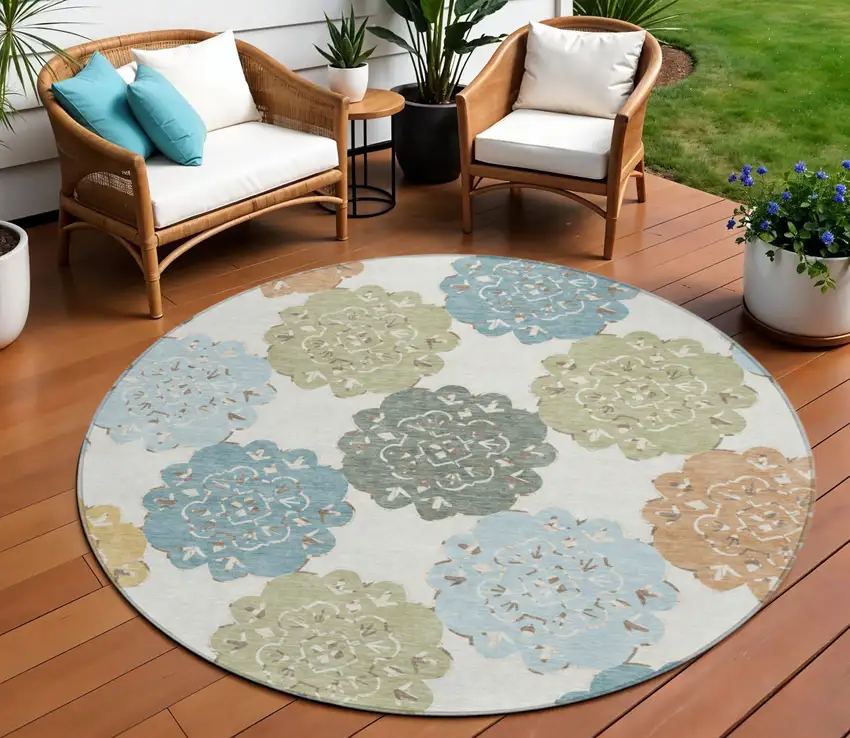 8' Pacific Blue Ivory And Copper Round Quatrefoil Washable Indoor Outdoor Area Rug Photo 1