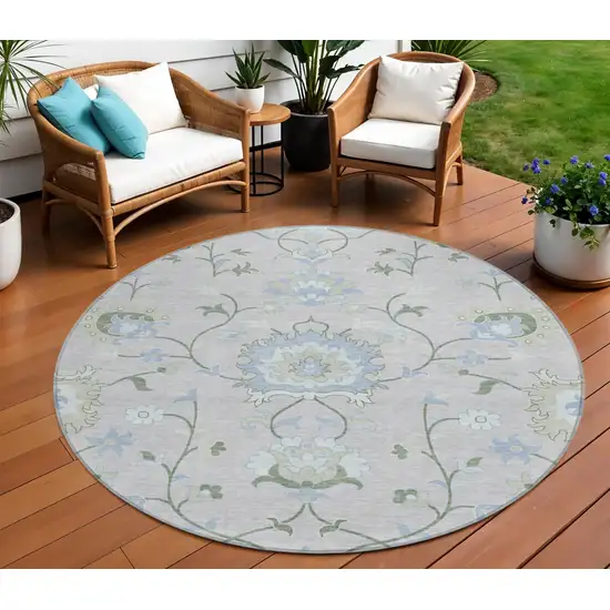 8' Pearl And Ivory Round Floral Washable Indoor Outdoor Area Rug Photo 1