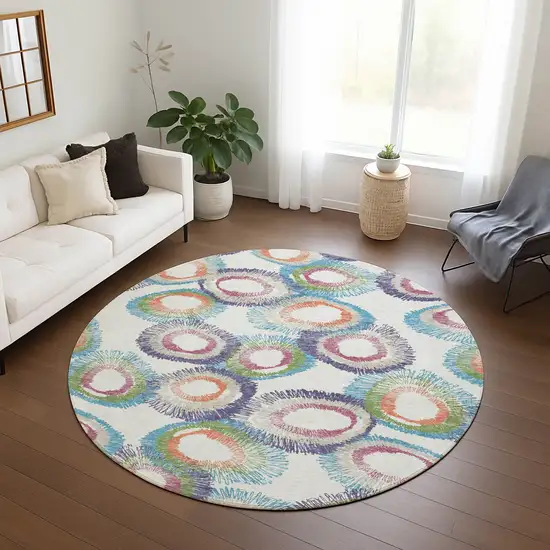 8' Pearl Ivory And Green Round Geometric Washable Indoor Outdoor Area Rug Photo 9