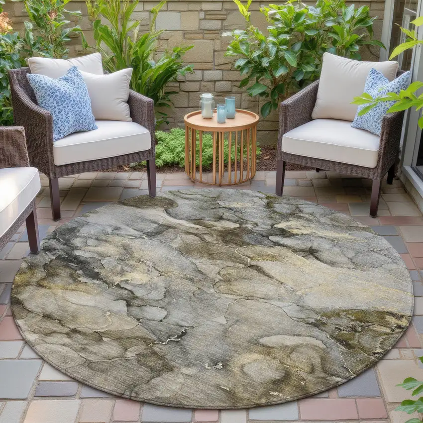 8' Pewter And Gold Round Abstract Washable Indoor Outdoor Area Rug Photo 6