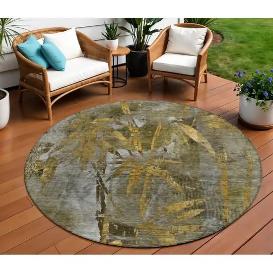 8' Pewter And Gold Round Botanical Leaves Washable Indoor Outdoor Area Rug Photo 1