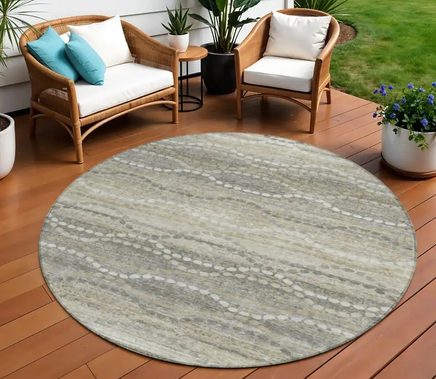 8' Pewter And Ivory Round Ogee Washable Indoor Outdoor Area Rug Photo 2