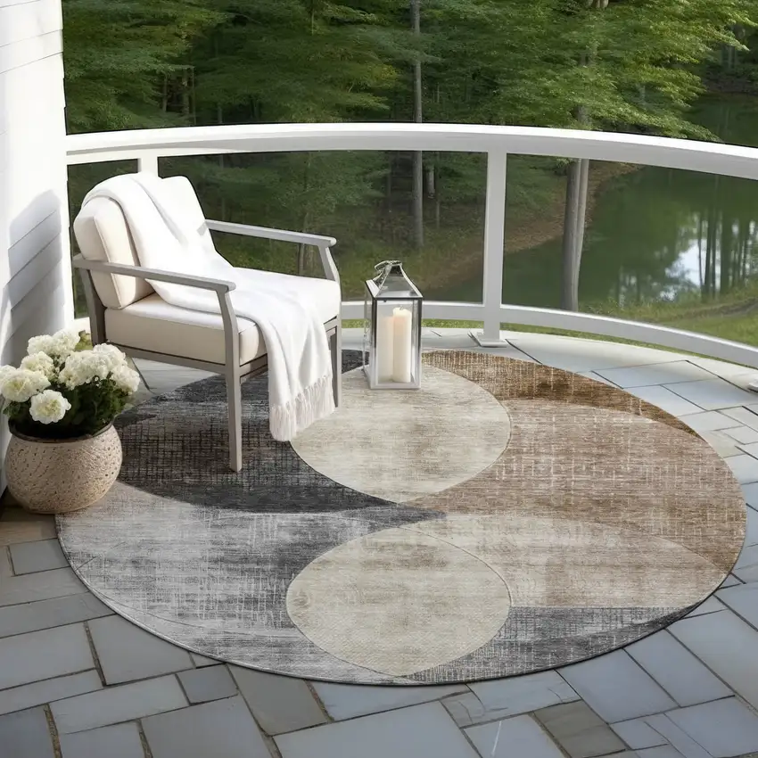 8' Pewter Brown And Charcoal Round Geometric Washable Indoor Outdoor Area Rug Photo 7