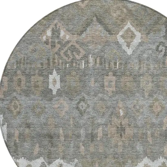 8' Pewter Ivory And Tan Round Geometric Washable Indoor Outdoor Area Rug Photo 7