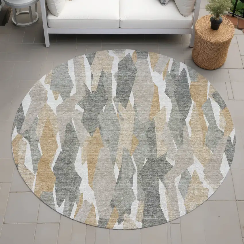 8' Pewter Wheat And Ivory Round Striped Washable Indoor Outdoor Area Rug Photo 8