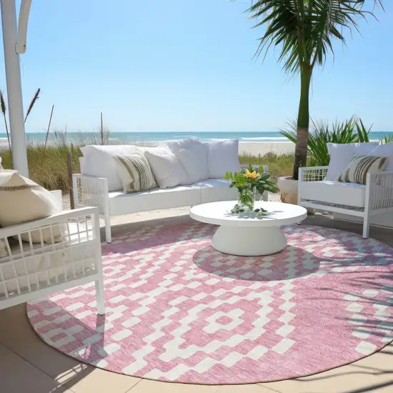 8' Pink And Ivory Round Geometric Washable Indoor Outdoor Area Rug Photo 7