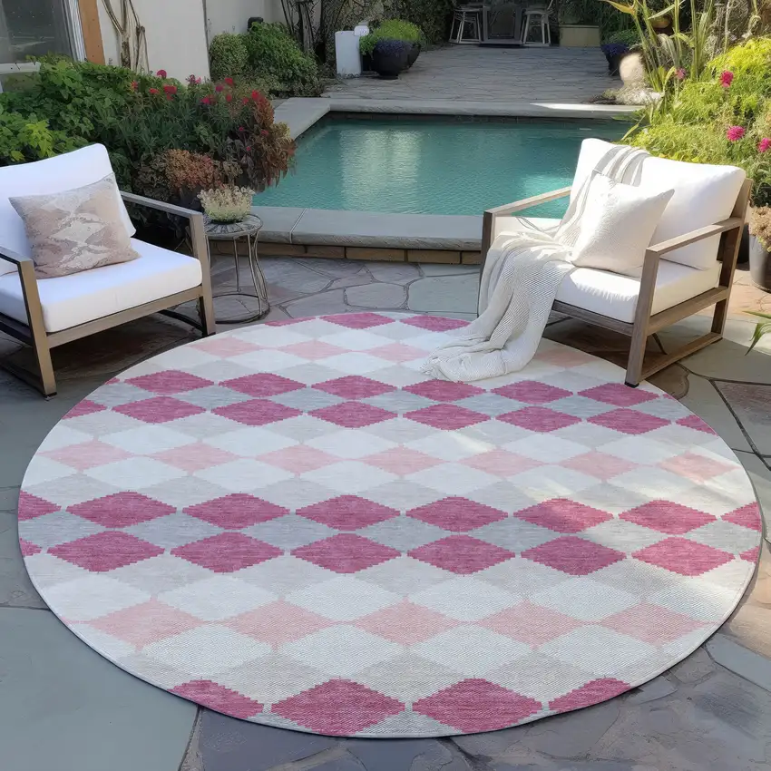 8' Pink Gray And Ivory Round Geometric Washable Indoor Outdoor Area Rug Photo 7