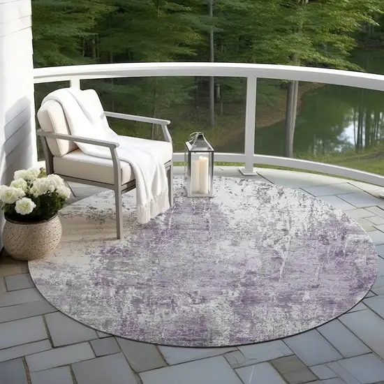 8' Plum And Ivory Round Abstract Washable Indoor Outdoor Area Rug Photo 5