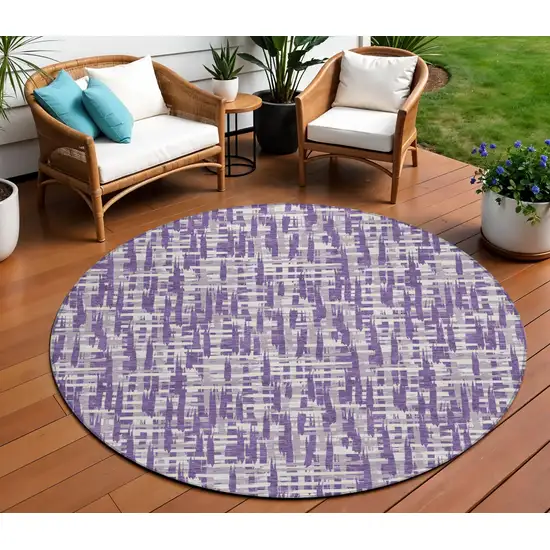 8' Purple And Lavender Round Abstract Washable Indoor Outdoor Area Rug Photo 1