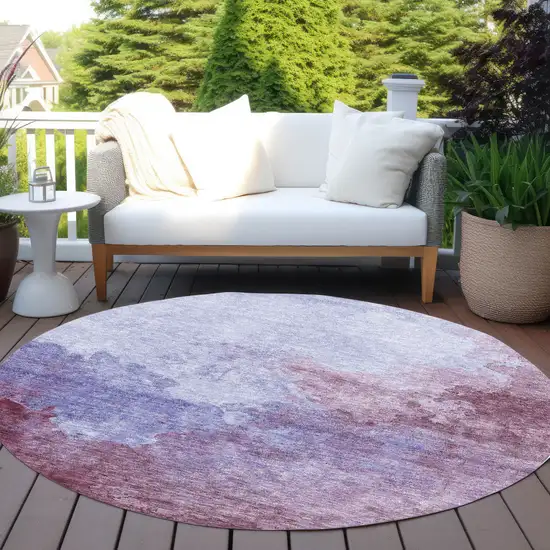 8' Purple And Lavender Round Abstract Washable Indoor Outdoor Area Rug Photo 6