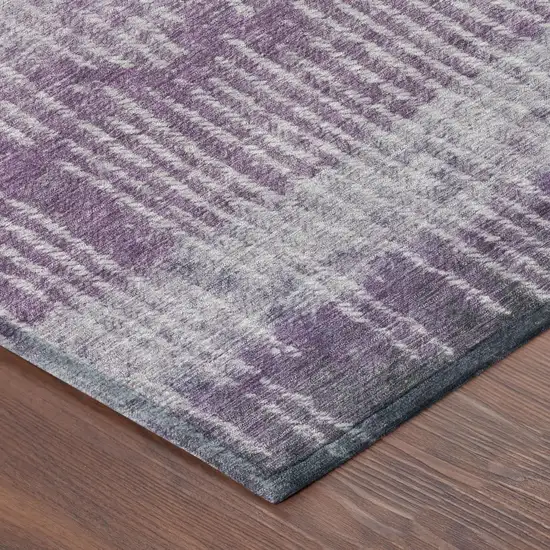 8' Purple And Lavender Round Abstract Washable Indoor Outdoor Area Rug Photo 3