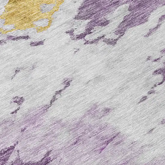 8' Purple And Lavender Round Abstract Washable Indoor Outdoor Area Rug Photo 4