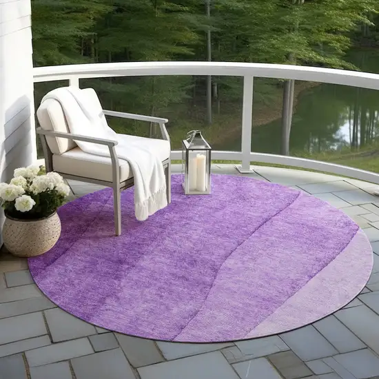 8' Purple And Lavender Round Ombre Washable Indoor Outdoor Area Rug Photo 6