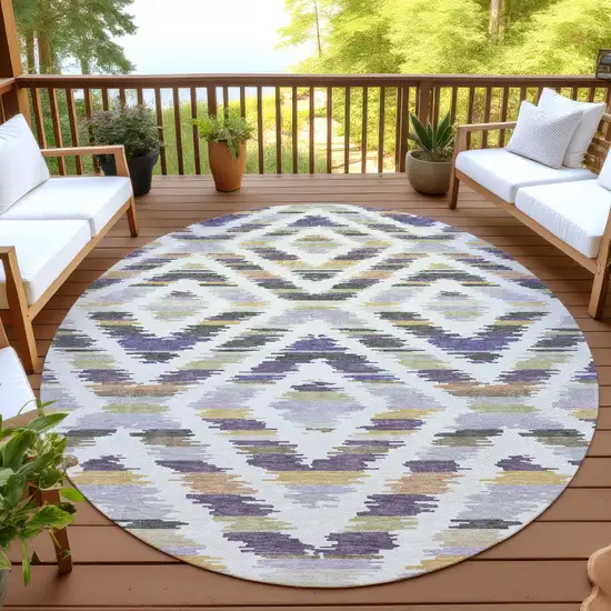 8' Purple And Lavender Round Tribal Washable Indoor Outdoor Area Rug Photo 4