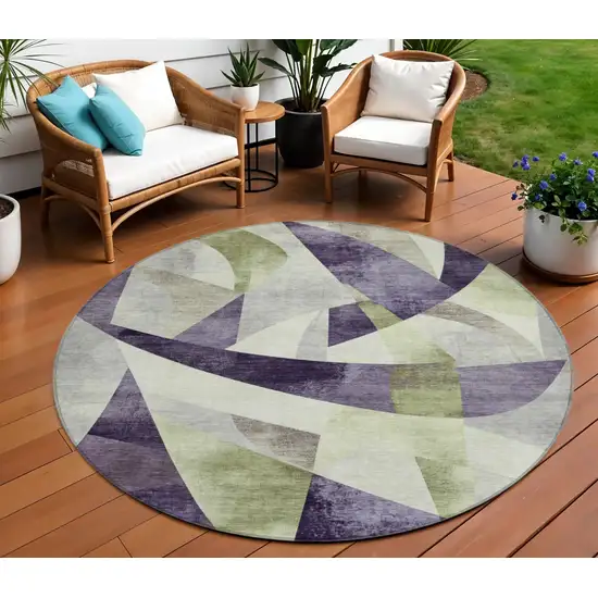 8' Purple And Olive Green Round Abstract Washable Indoor Outdoor Area Rug Photo 2