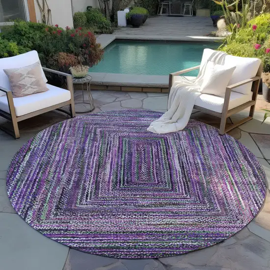 8' Purple Lavender And Gray Round Geometric Washable Indoor Outdoor Area Rug Photo 5