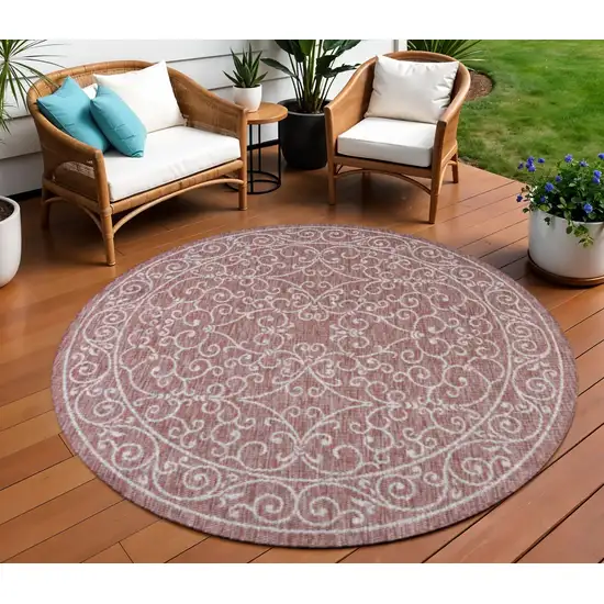 9' Red And Beige Round Medallion Indoor Outdoor Area Rug Photo 1