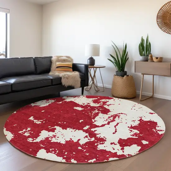 8' Red And Ivory Abstract Washable Round Rug With UV Protection Photo 5