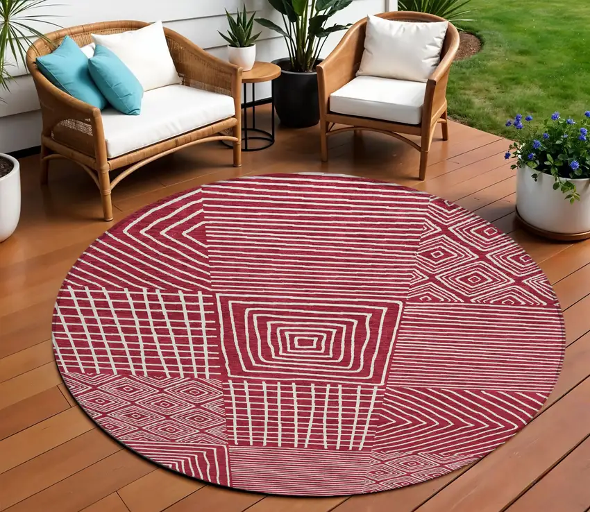 8' Red And Ivory Round Geometric Washable Indoor Outdoor Area Rug Photo 1