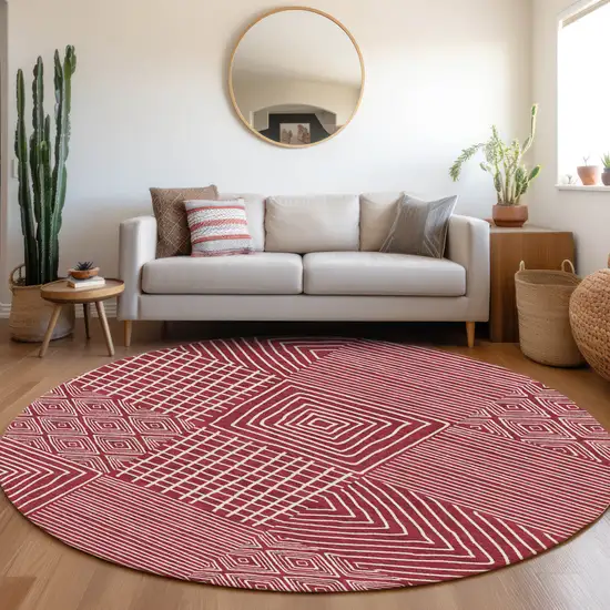 8' Red And Ivory Round Geometric Washable Indoor Outdoor Area Rug Photo 9