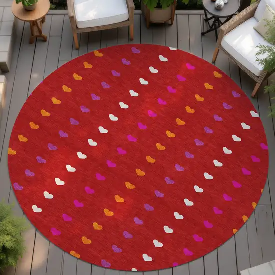 8' Red And Ivory Round Geometric Washable Indoor Outdoor Area Rug Photo 4