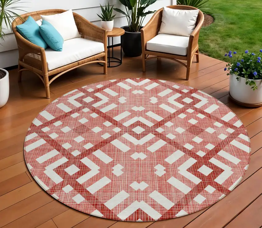 8' Red And Ivory Round Geometric Washable Indoor Outdoor Area Rug Photo 1