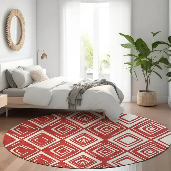 8' Red And Ivory Round Geometric Washable Indoor Outdoor Area Rug Photo 8