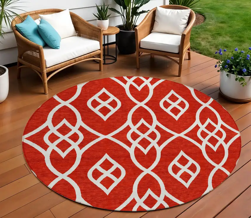 8' Red And Ivory Round Trellis Washable Indoor Outdoor Area Rug Photo 1