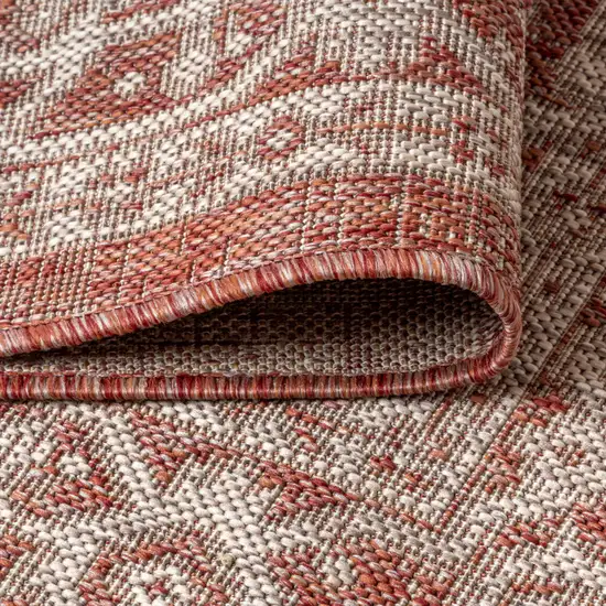8' Red And Taupe Round Medallion Indoor Outdoor Area Rug Photo 7