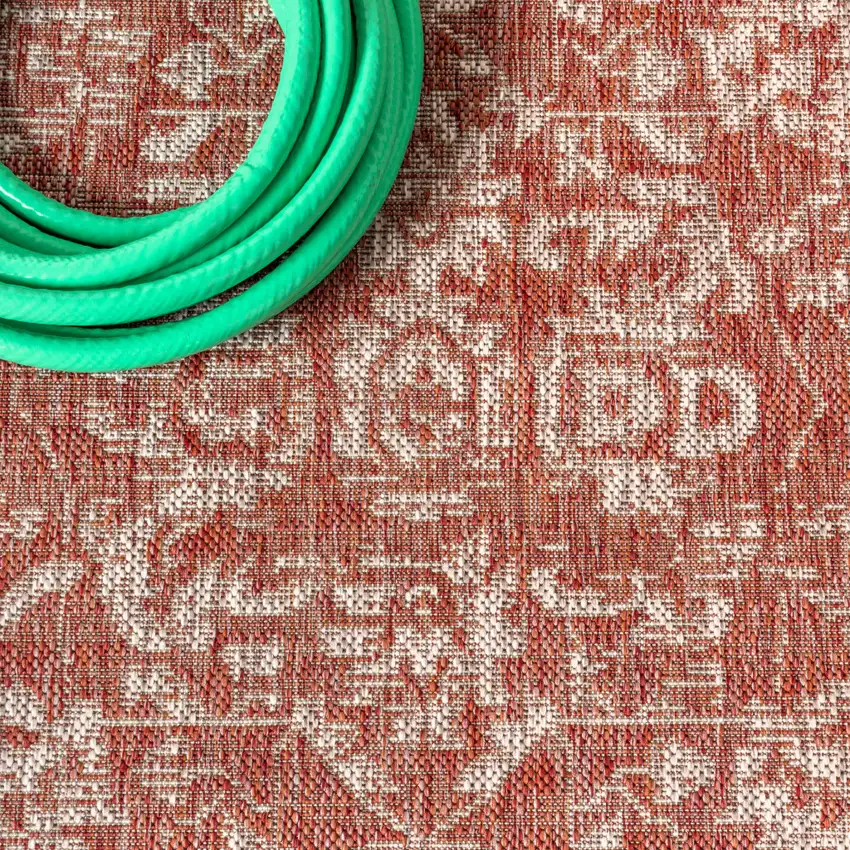 6' Red And Taupe Round Medallion Indoor Outdoor Area Rug Photo 7