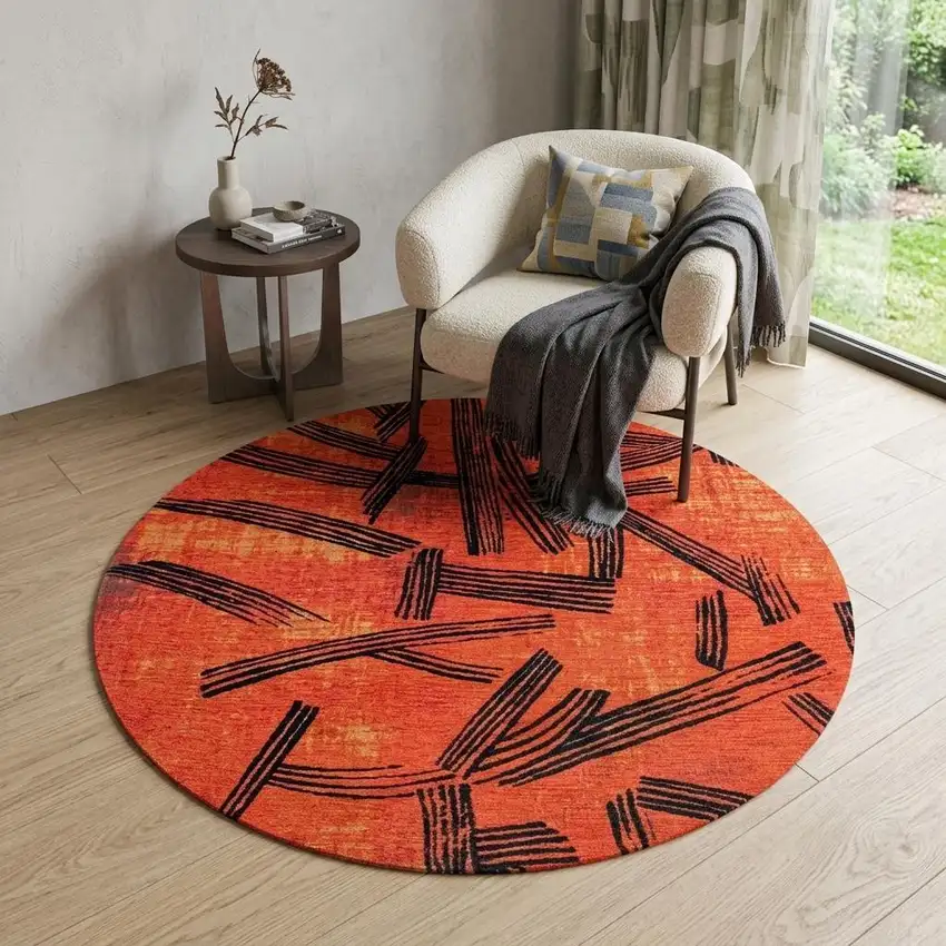 5' Red And White Abstract Washable Round Rug With UV Protection Photo 1