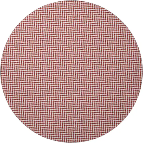 8' Red And White Houndstooth Washable Round Rug With UV Protection Photo 4