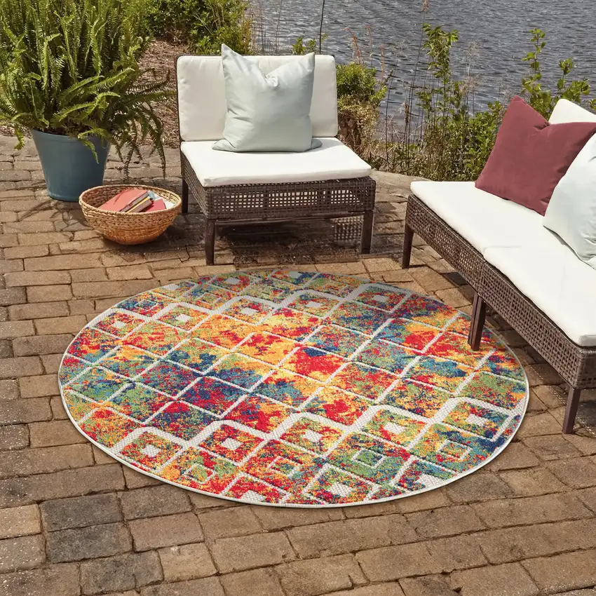 8' Red Blue And Orange Diamond Round Rug Photo 5