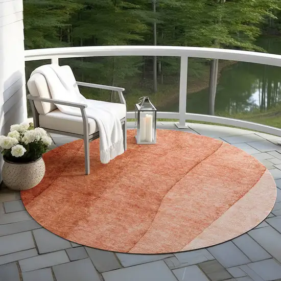 8' Red Copper And Terra Cotta Round Ombre Washable Indoor Outdoor Area Rug Photo 7