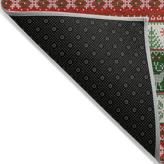 8' Red Green And Ivory Round Animal Print Washable Indoor Outdoor Area Rug Photo 9