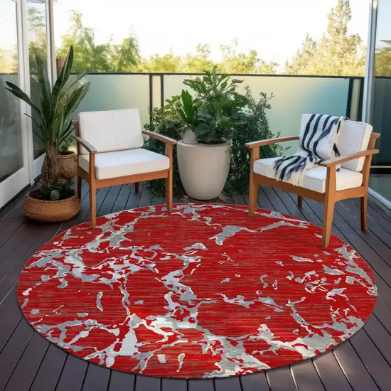 8' Red Ivory And Gray Round Striped Washable Indoor Outdoor Area Rug Photo 8