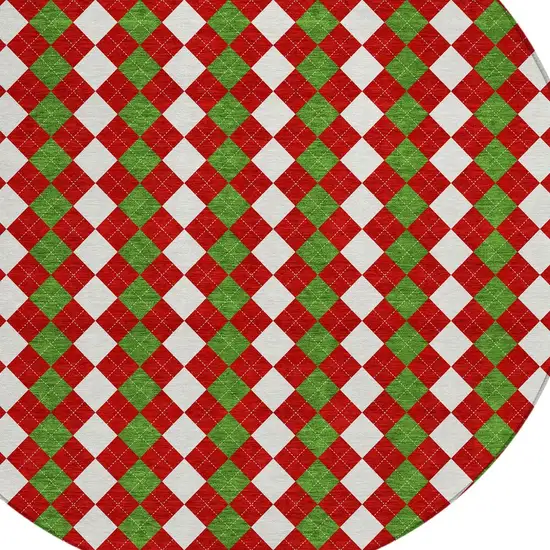 8' Red White And Green Round Argyle Washable Indoor Outdoor Area Rug Photo 8