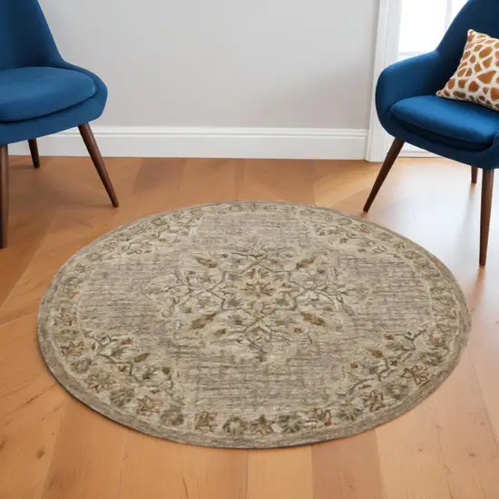 Beige Distressed Medallion Area Rug Photo 1
