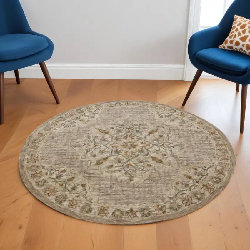 Beige Distressed Medallion Area Rug Photo 1