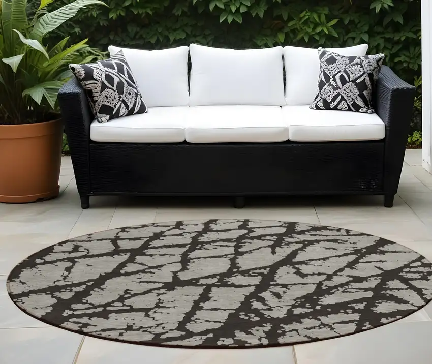 Black and White Round Abstract Washable Non Skid Indoor Outdoor Area Rug Photo 1