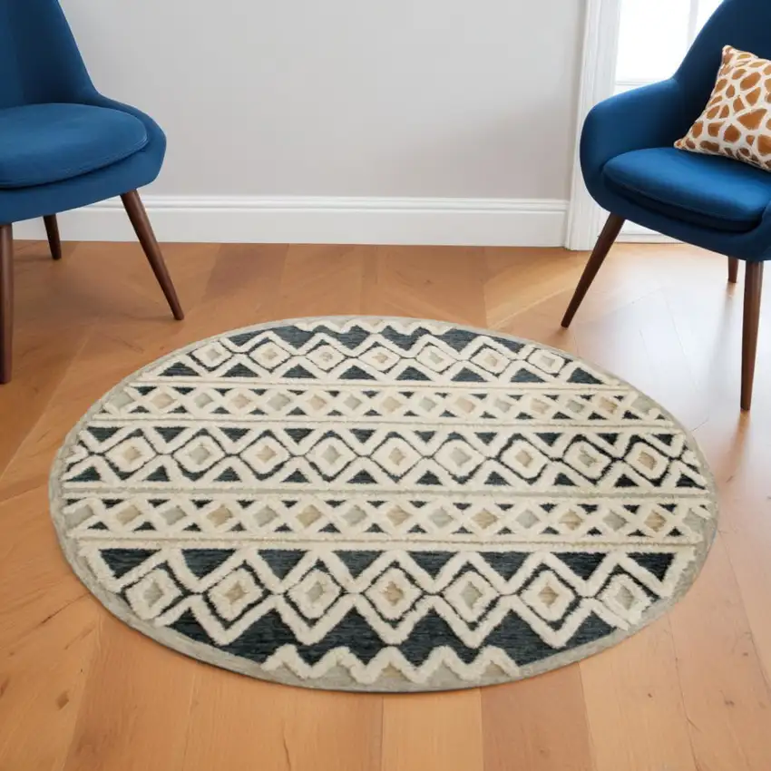 Blue and Cream Striped Diamonds Area Rug Photo 1