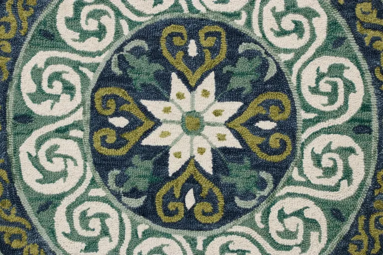 5' Round Blue and Green Ornate Medallion Area Rug Photo 2