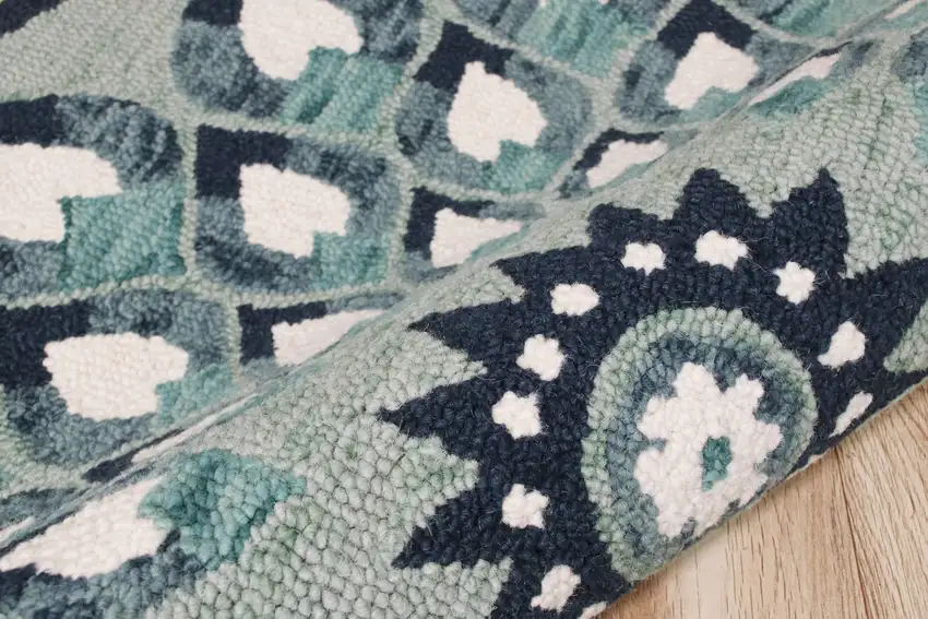 4' Round Blue and White Floral Feather Area Rug Photo 7